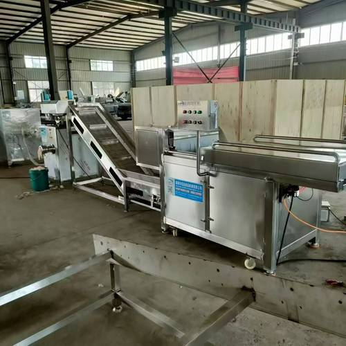 凍肉加工設(shè)備選諸城佳品食品機械,10余種凍肉破碎切塊機型,國內(nèi)外發(fā)貨